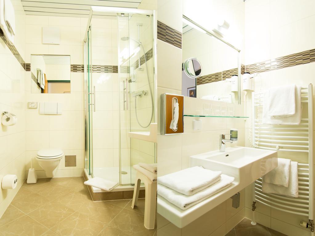Hotel Beethoven Hinterbruehl ภายนอก รูปภาพ